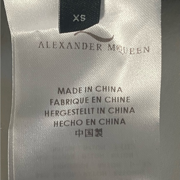 Alexandre Mqueen - Picture 8 of 9